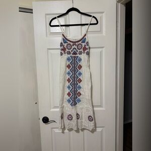 NWT Area Stars Embroidered Strappy Dress Size Medium